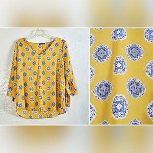 Women's West Kei Shirt - size medium